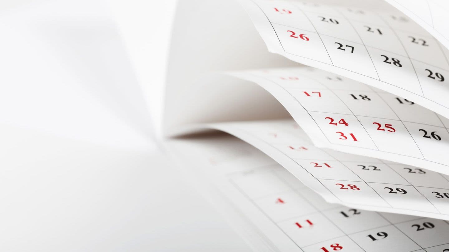 Ein aufgeschlagenes Kalenderblatt.