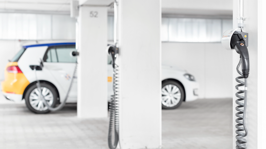 Laden in der Tiefgarage