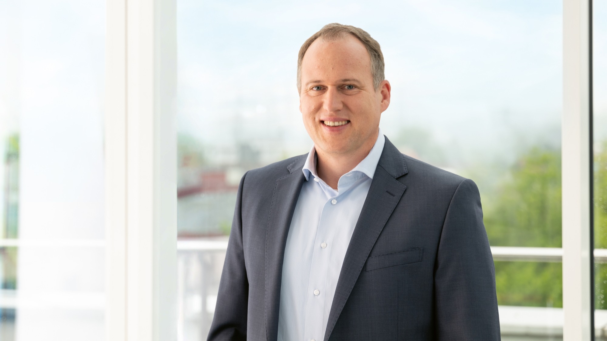 Porträt von Dr. Jörg Reichert - Kaufmännischer Geschäftsführer und Vorsitzender der Geschäftsführung der Netze BW GmbH.