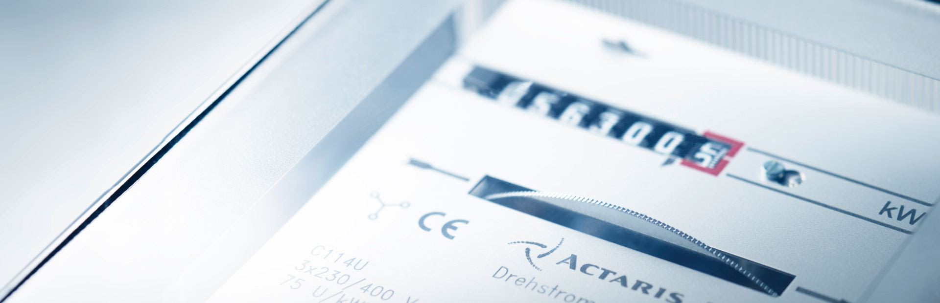 Stromzähler mit kWh-Wert.